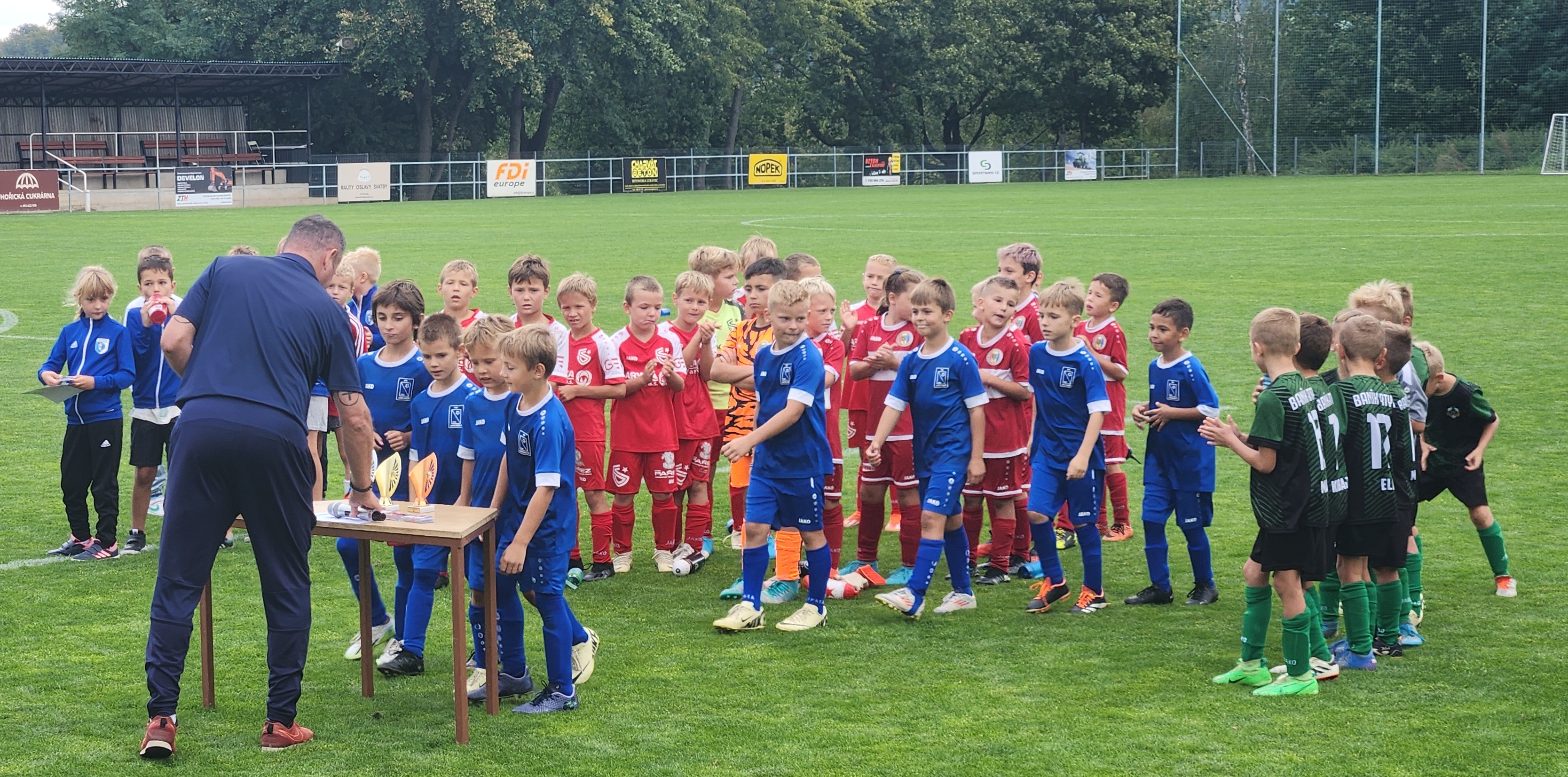 Planeo Cup U9 - FK Jaroměř MP Planeo Cup U9 vyhlášení m