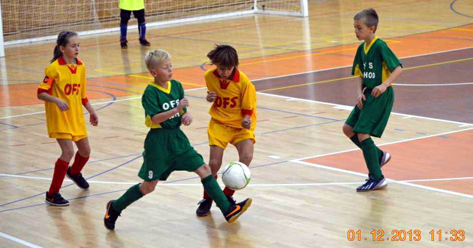 U10 a U11 turnaj Třebeš 1.12.2013